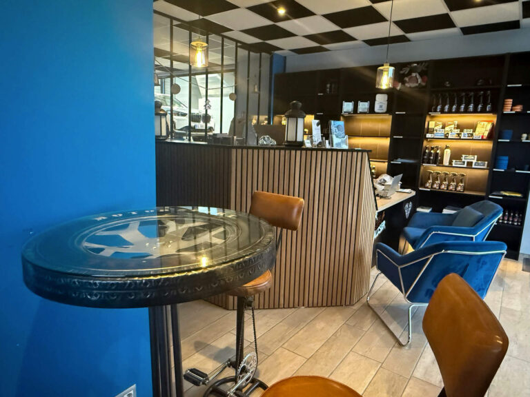 Accueil HCA concept carrossier à Guérande