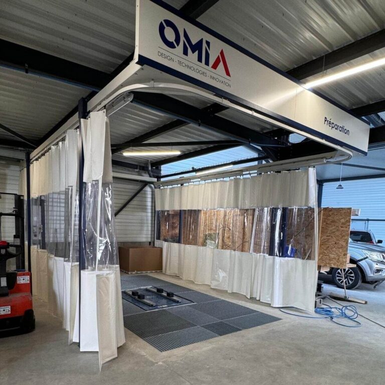 Cabine de peinture ventilée : HCA Concept, carrosserie près de Saint-Nazaire