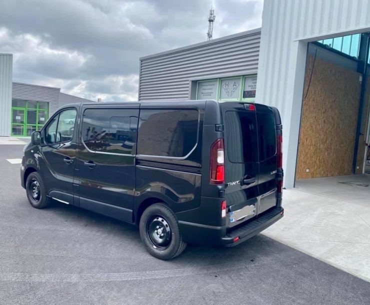 HCA concept Vitres teintées Renault Trafic Film teintés Guérande